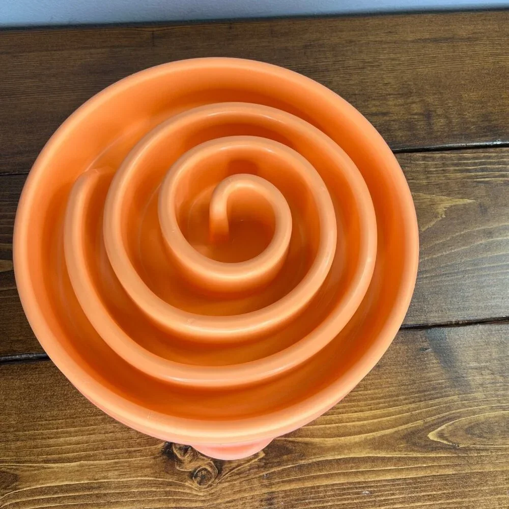 Outward Hound Dog Slow Feeder Fun Feeder Slo Bowl Dog Bowl Large/Regular Orange